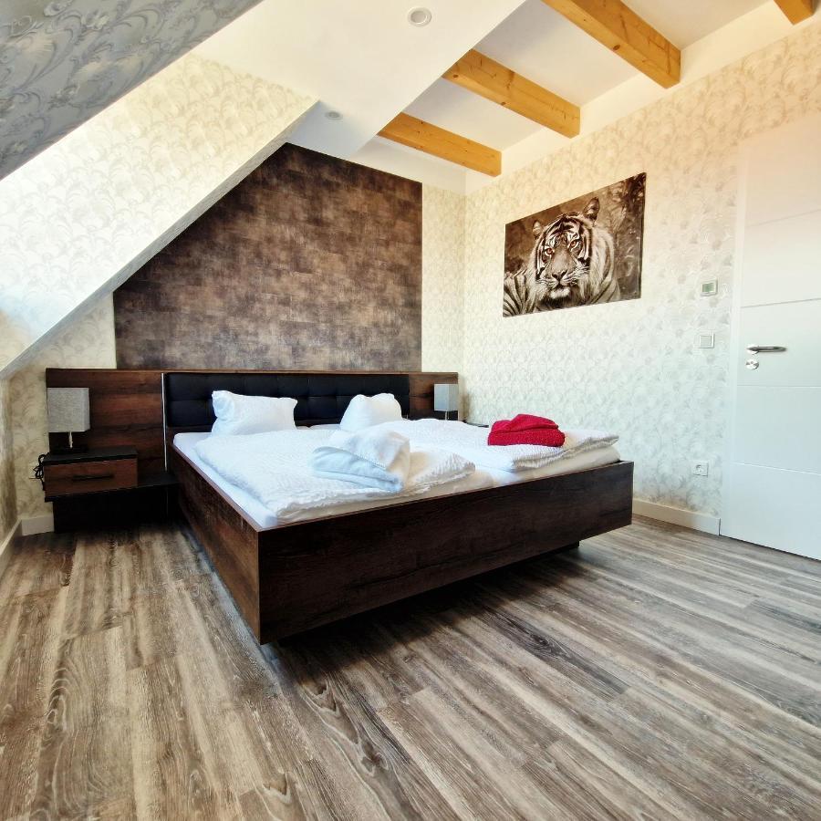 Dm Hotels & Apartments - Apartment Rasenweg Dingelstadt Buitenkant foto